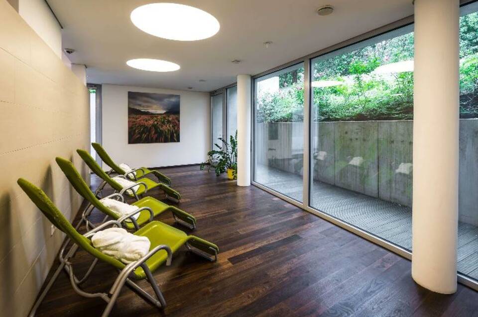 Ramada by Wyndham Dresden 1