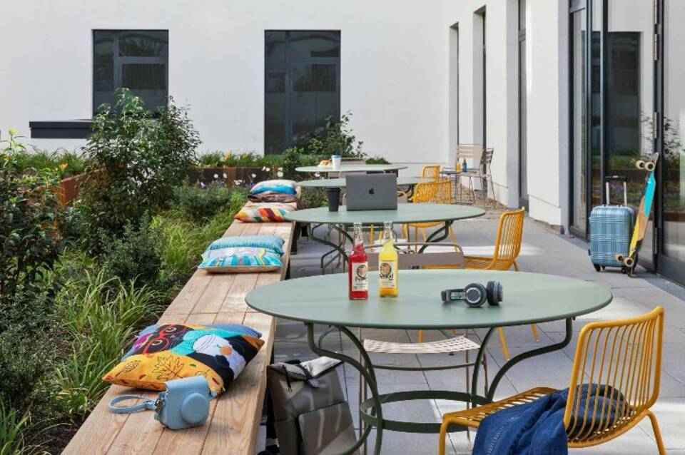 Moxy Hamburg City 3