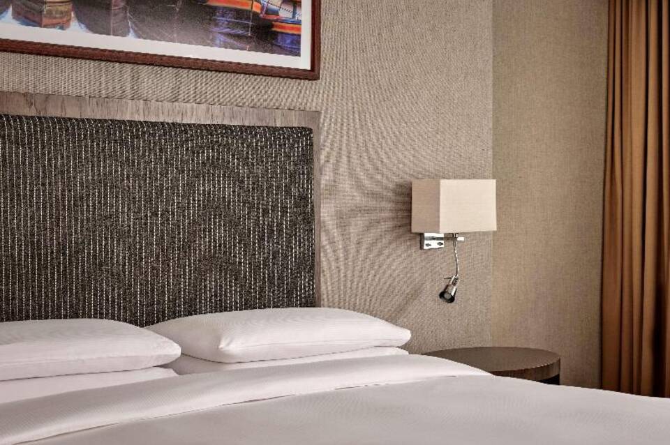 Hyatt Regency Birmingham 4
