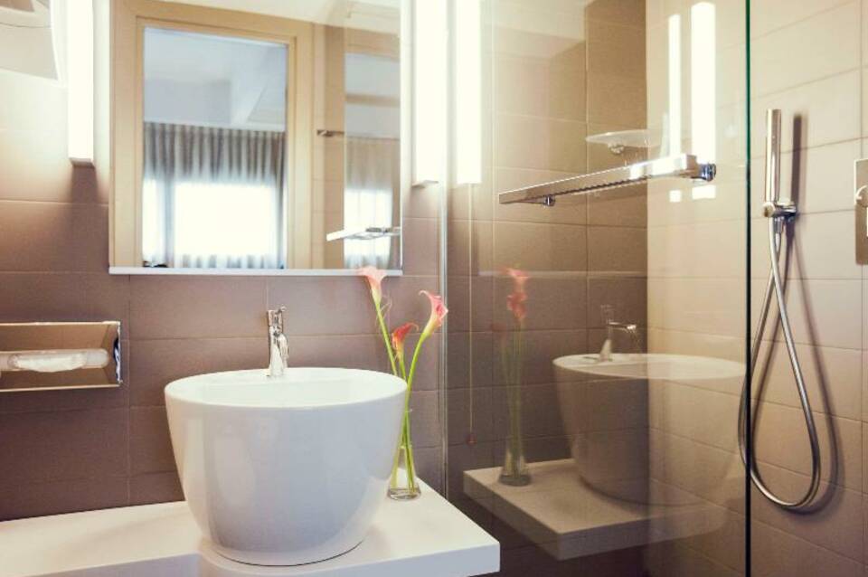 Mercure Roma Centro Colosseo 5