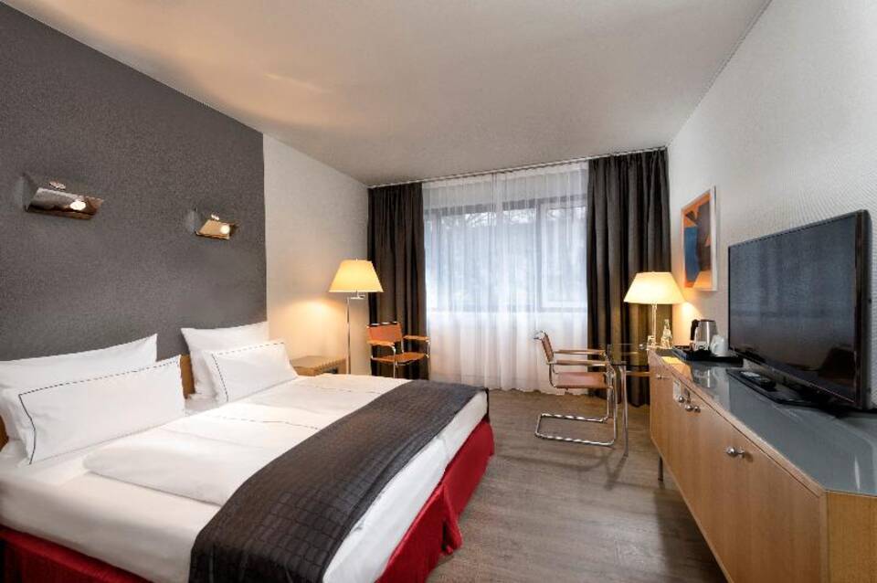 Holiday Inn Berlin - City West 4