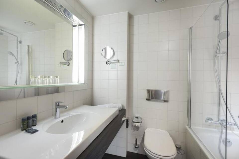 Holiday Inn Berlin - City West 5