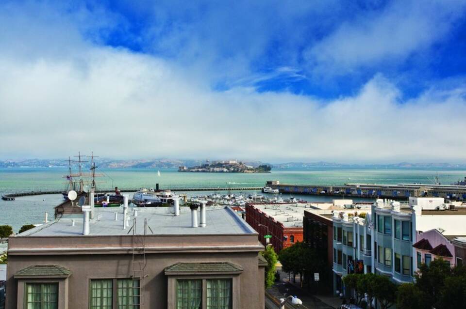 Suites at Fishermans Wharf 2