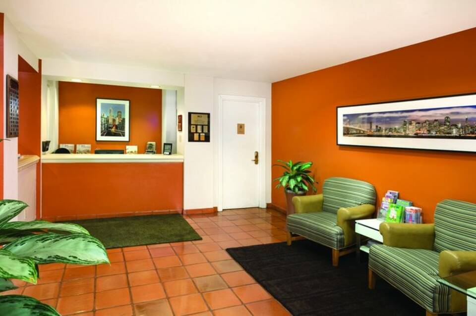 Suites at Fishermans Wharf 3