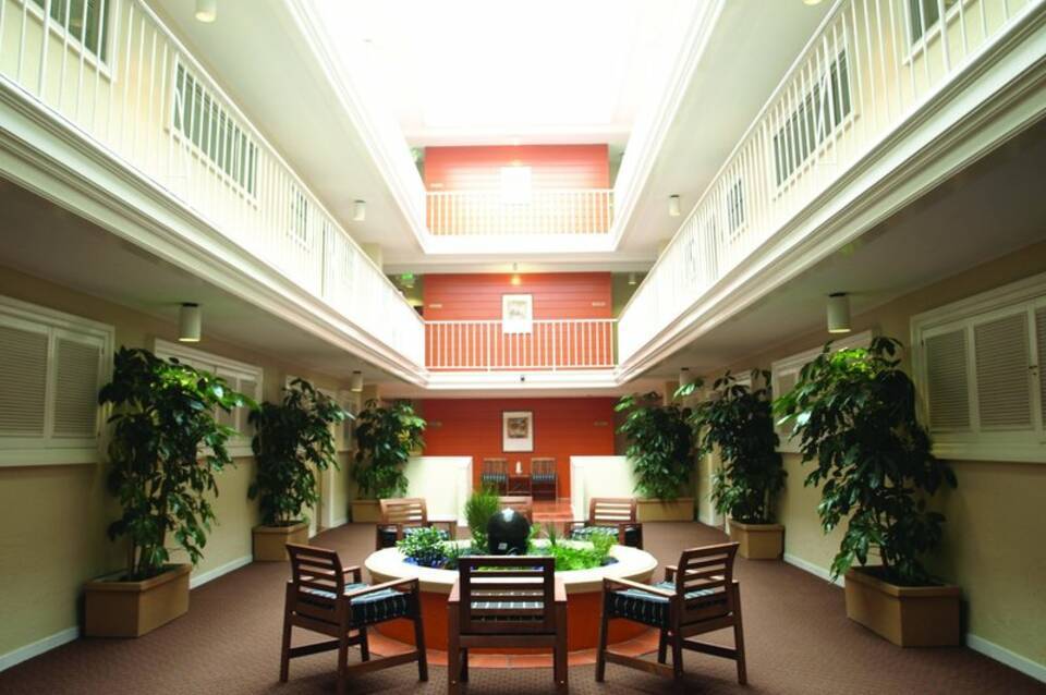 Suites at Fishermans Wharf 5