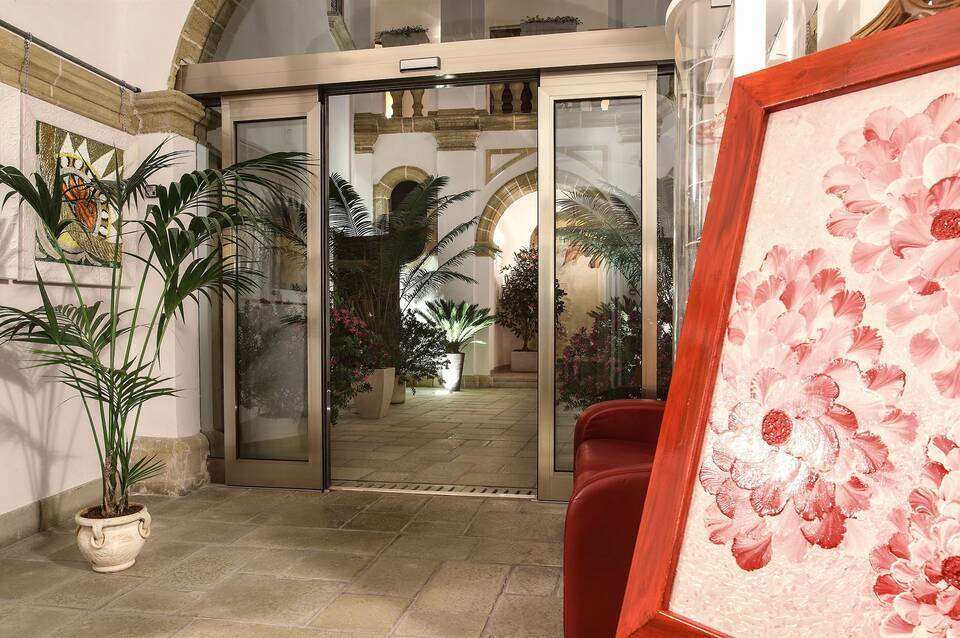 Al Pescatore Hotel & Restaurant 2