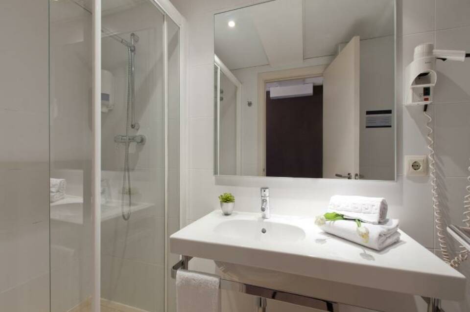 Hotel Sagrada Familia 4