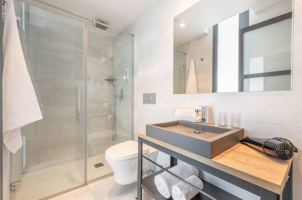 Kyrat Amarac Suites 5