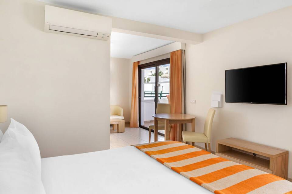 Sunset Bay Club 1