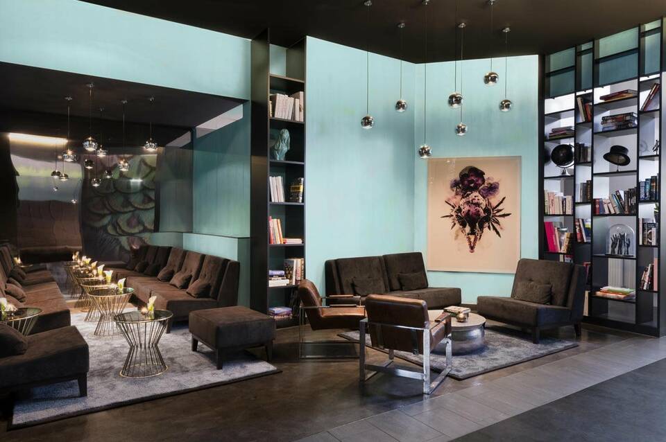 Hotel AMANO Düsseldorf 5