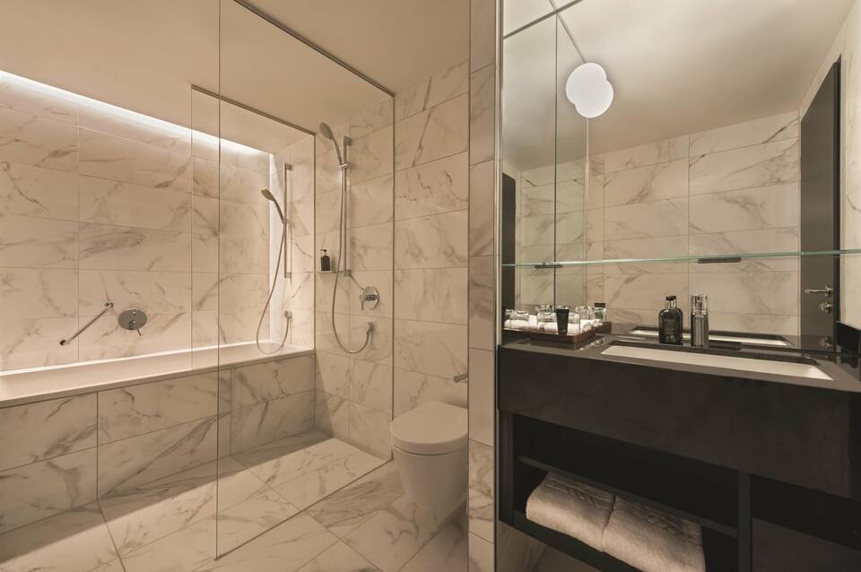 Adina Apartment Hotel Frankfurt Westend 4