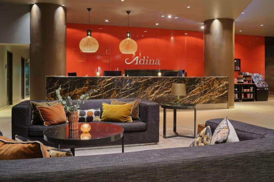 Adina Apartment Hotel Frankfurt Neue Oper 3