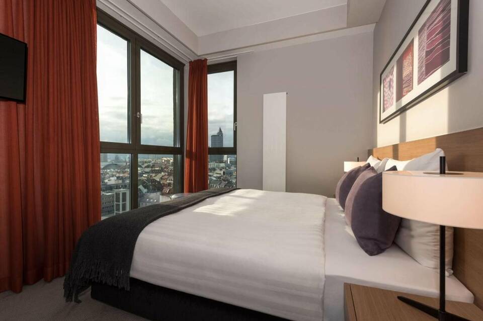 Adina Apartment Hotel Frankfurt Neue Oper 4