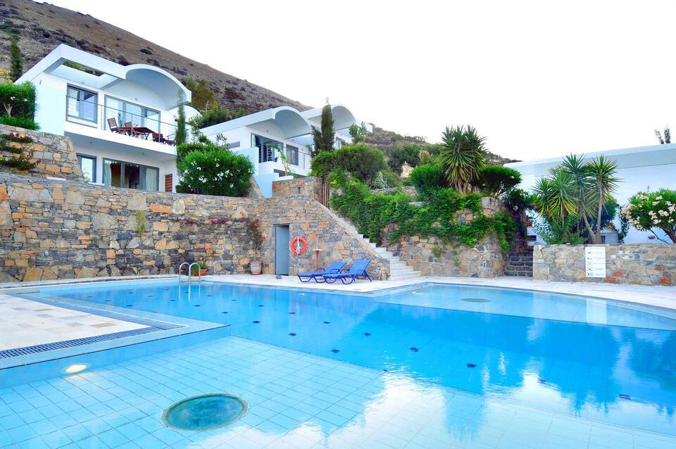 Elounda Living Residences 4