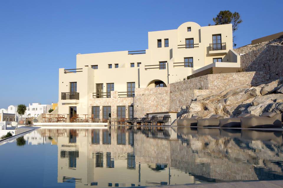 Elessa Hotel 2