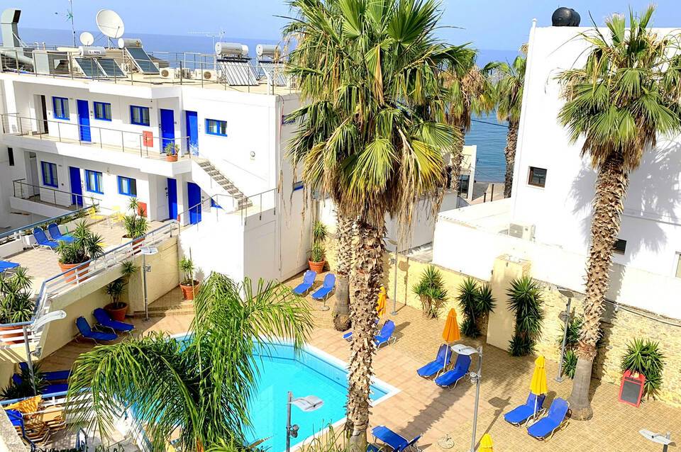 Kassavetis Center - Hotel Studios & Apartments 1
