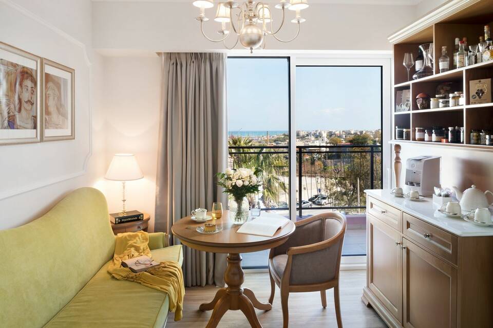 Metaxa Hotel – Urban Boutique Living 4