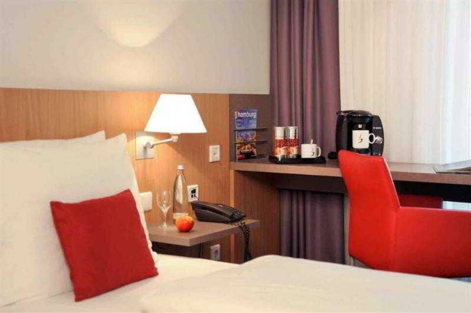 Mercure Hotel Hamburg Mitte 1
