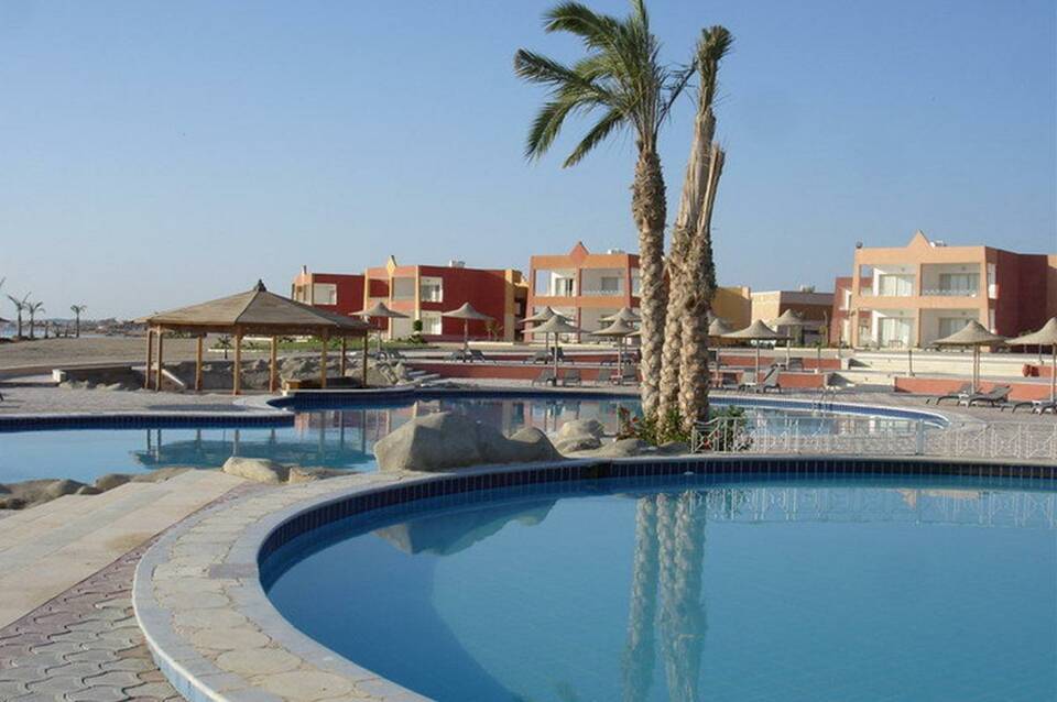 Shoni Bay 2