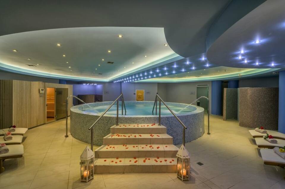 Georgioupolis Resort & Aqua Park 5