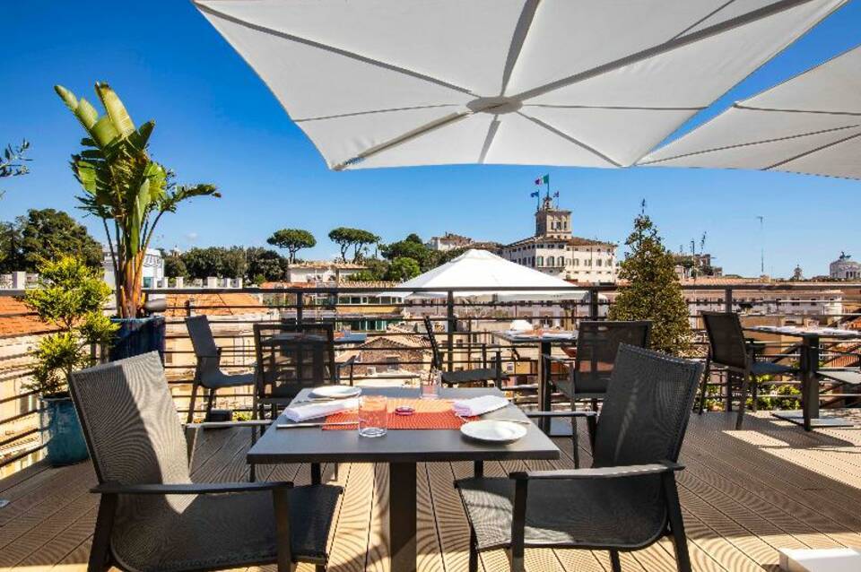 U Visionary Roma Hotel 1