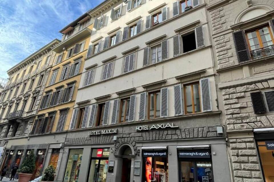 Hotel Maxim Axial 3