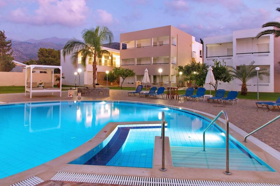Maria Rousse Hotel 1