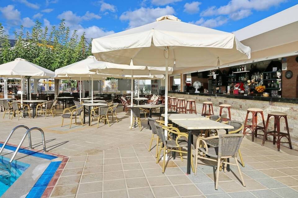 Maria Rousse Hotel 2
