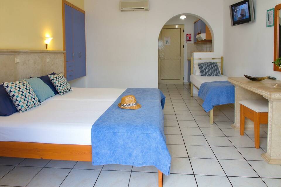 Maria Rousse Hotel 4