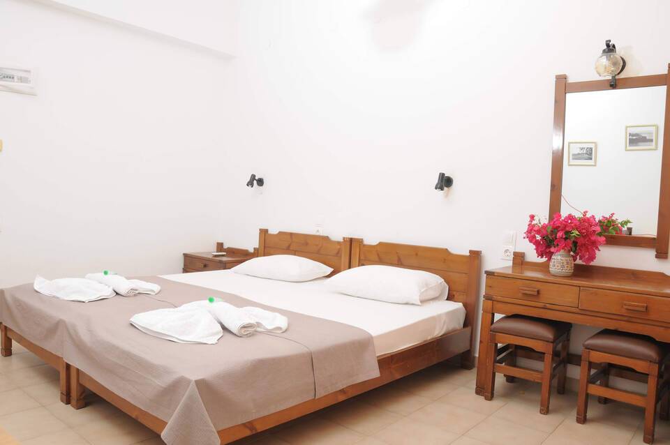 Mastorakis Hotel & Studios 2
