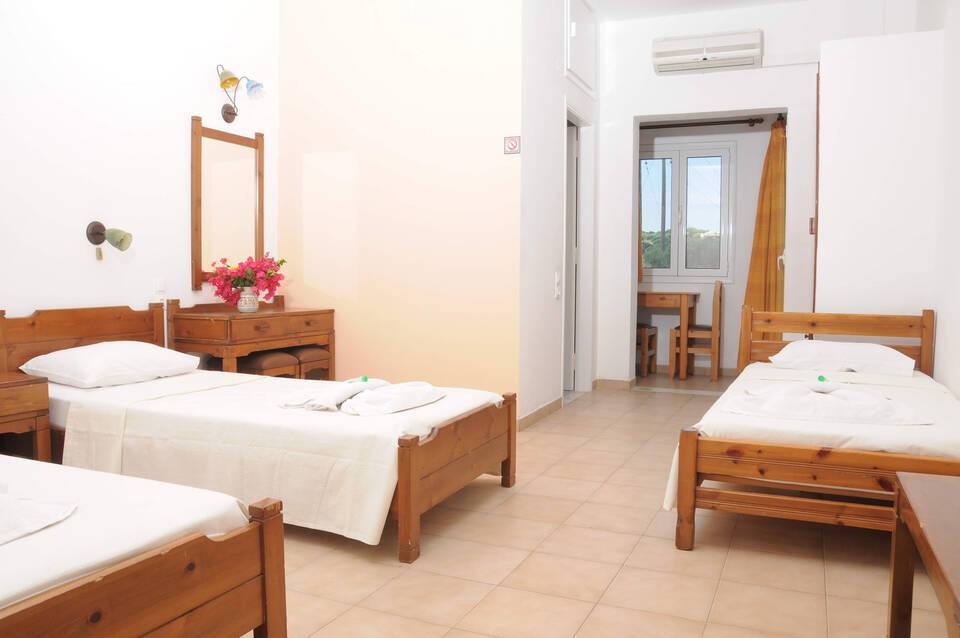 Mastorakis Hotel & Studios 3