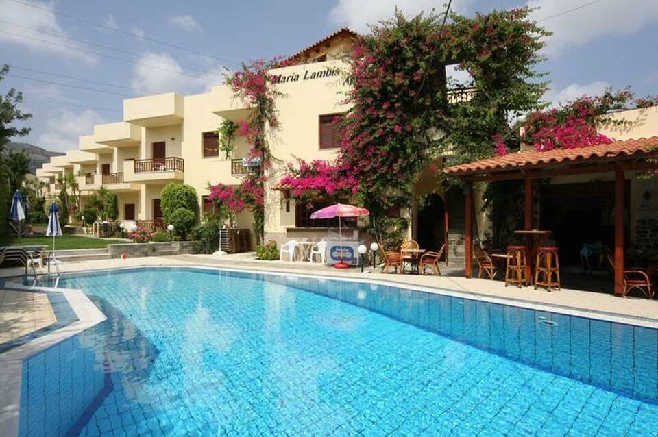 Maria Lambis Apartments 2