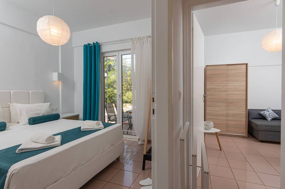 W Suites 4