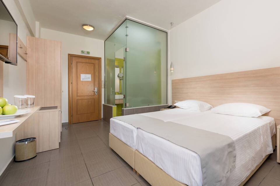 Princess Golden Beach Hotel 1