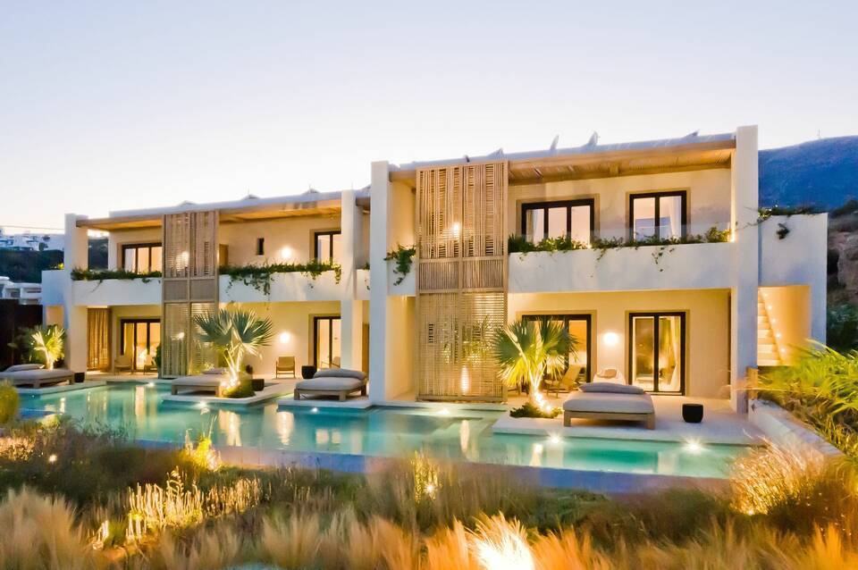 Almi Luxury Rooms 1