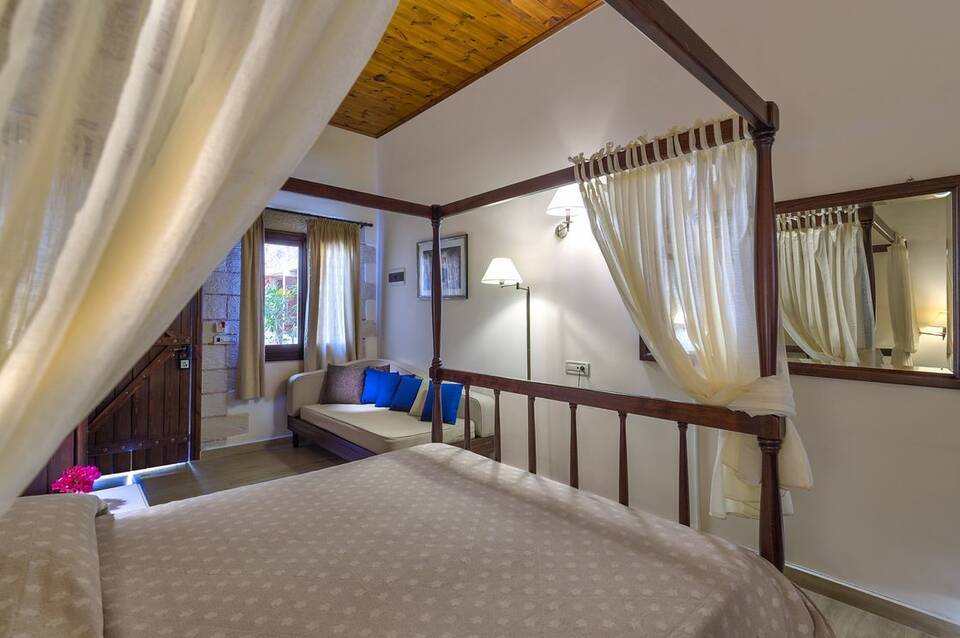 Spilia Village 2