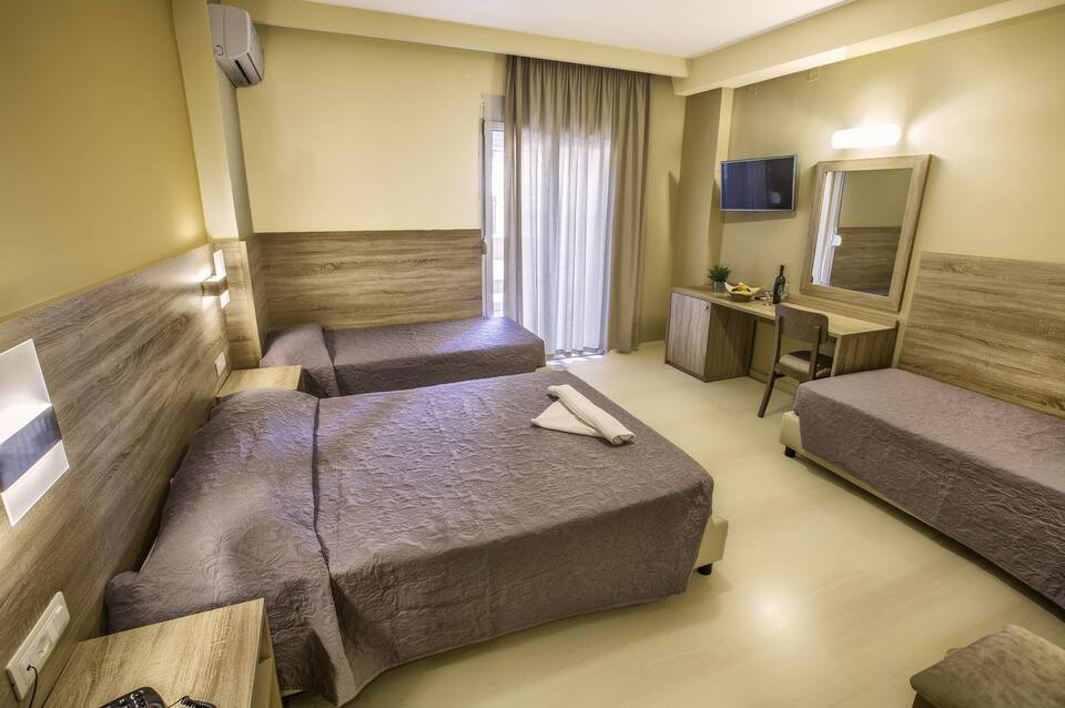 Sofia Hotel 5