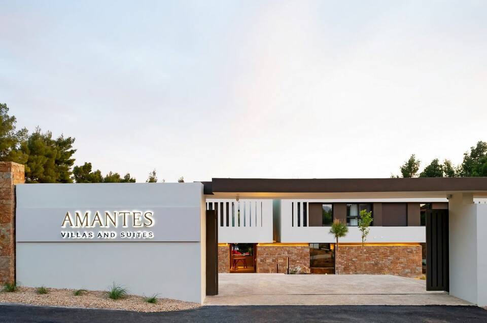Amantes Villas And Suites 2