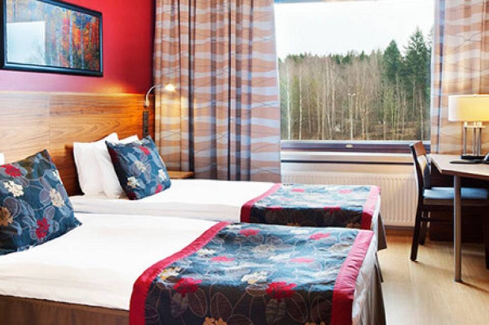 Hotel Haaga Central Park 4