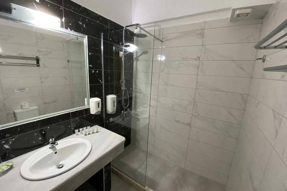 Blue Aegean Hotel & Suites 3