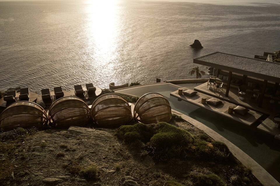 Acro Suites - A Wellbeing Resort 4