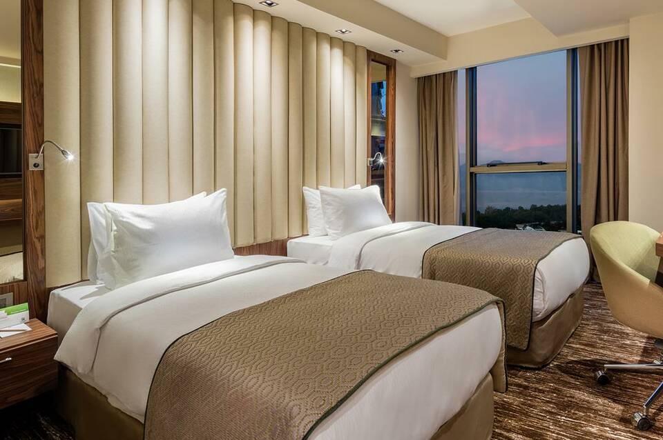 Holiday Inn Antalya - Lara 3