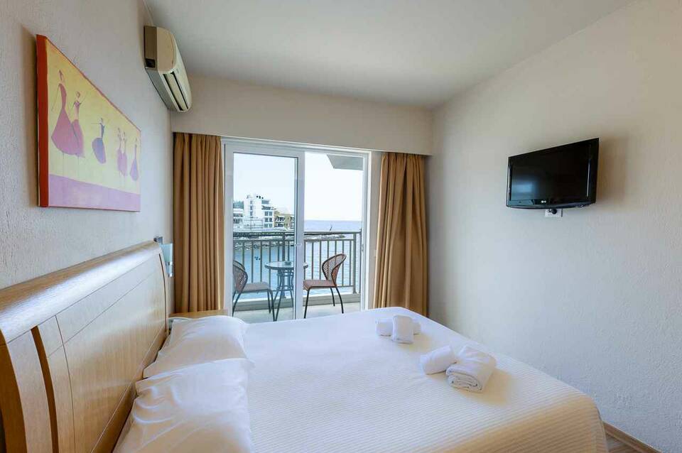 Kitro Beach Hotel 5