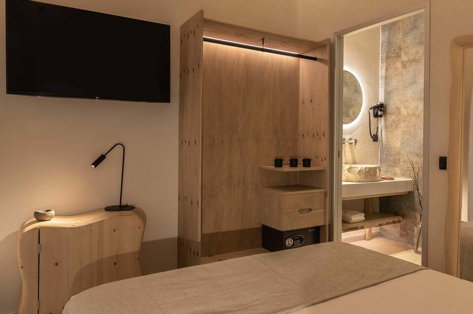 Manili Boutique Suites & Villas 3