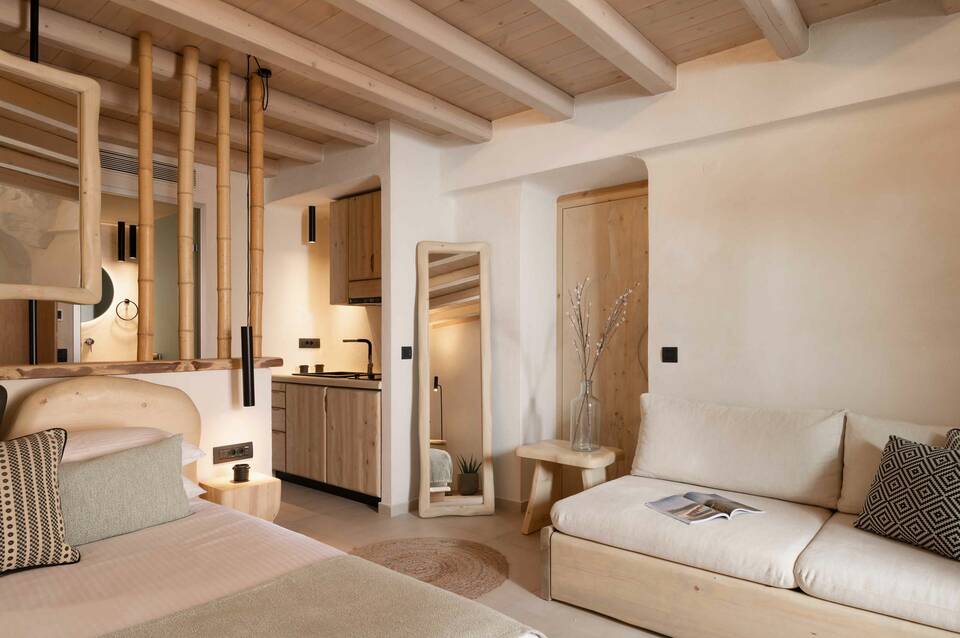 Manili Boutique Suites & Villas 1