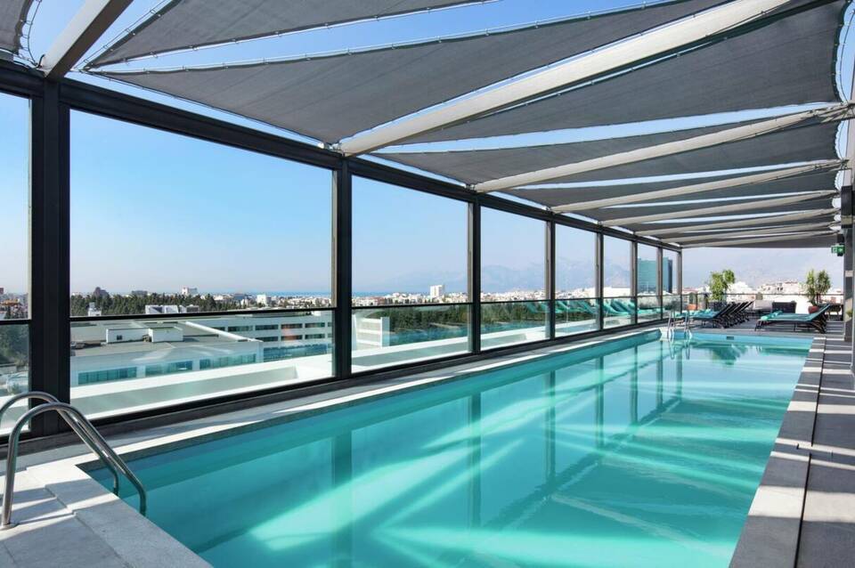 DoubleTree by Hilton Antalya City Centre 3