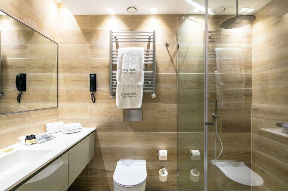 Hotel Catalonia Porto 2