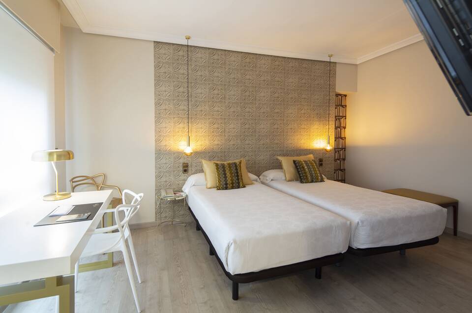 Hotel Ciudad de Vigo 4