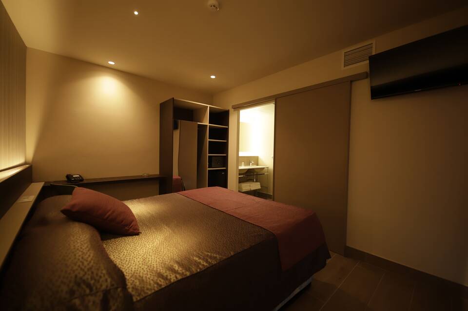 Hotel Papi Blau 2