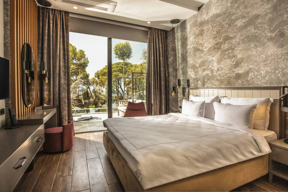 Unique Life Style Hotel 3